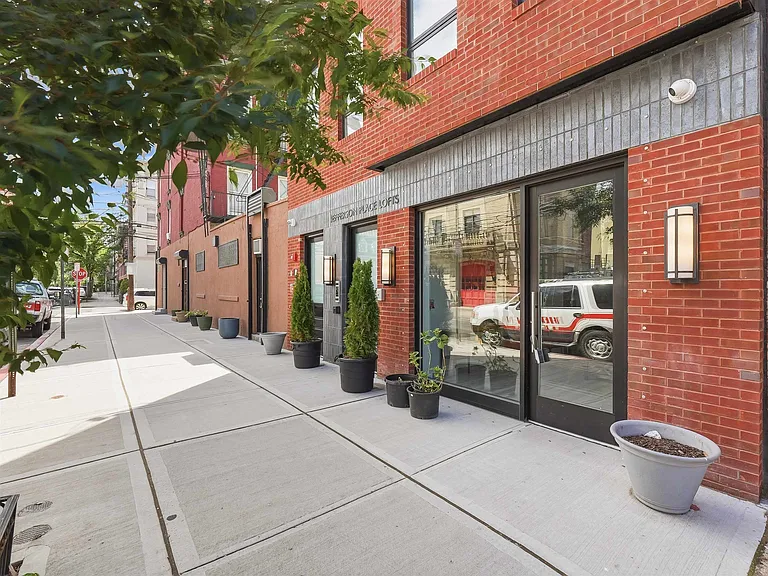 206 Jefferson St #3 — Photo 27
