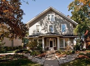 806 Maple Ave, Downers Grove, IL 60515