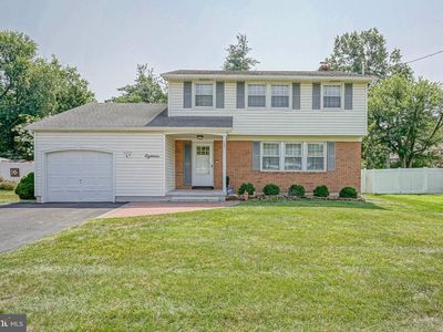 18 Wheelwright Ln, Cherry Hill, NJ, 08003