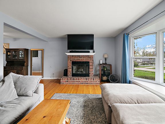 2nd image of 514 Fitch Rd