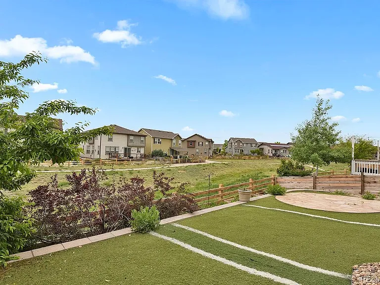 11081 Richfield Cir — Photo 29