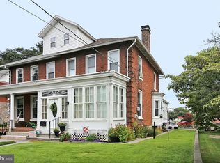 422 S 12th St, Lebanon, PA 17042