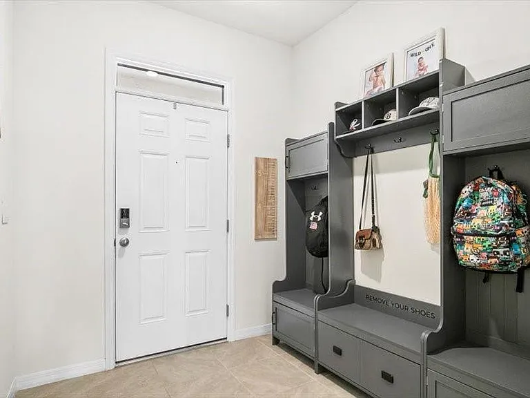 17741 Crescent Moon Loop — Photo 28
