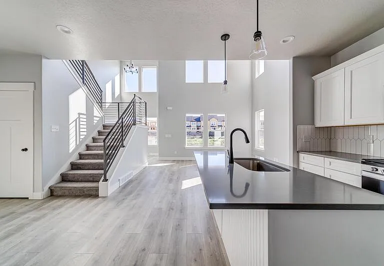 13893 S Little Ridge Ln #ACROSS FROM LAUNDRY — Photo 10