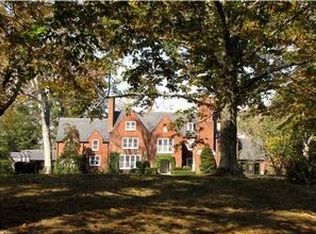 3740 Upper River Rd, Louisville, KY 40207