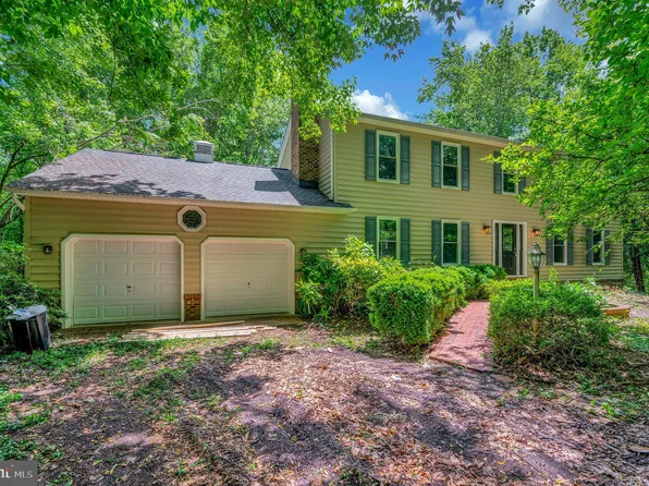 12237 Ward Rd, King George, VA 22485