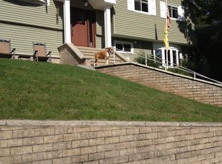 55 Cherrywood Rd, Yonkers, NY 10710