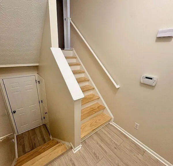 231 Village Square Dr — Photo 5