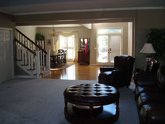 living room /entrance