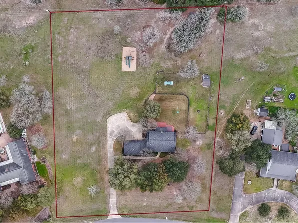 1405 Harpers Ferry Rd, College Station, TX 77845