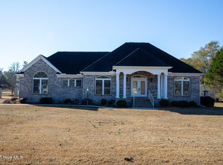 27 Stewart Circle, Whiteville, NC 28472