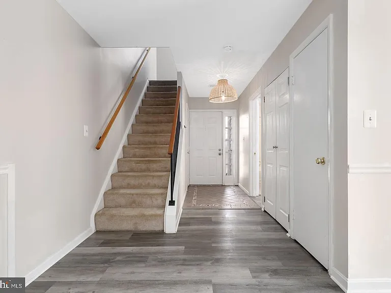 20218 Halethorpe Ln #215 — Photo 17