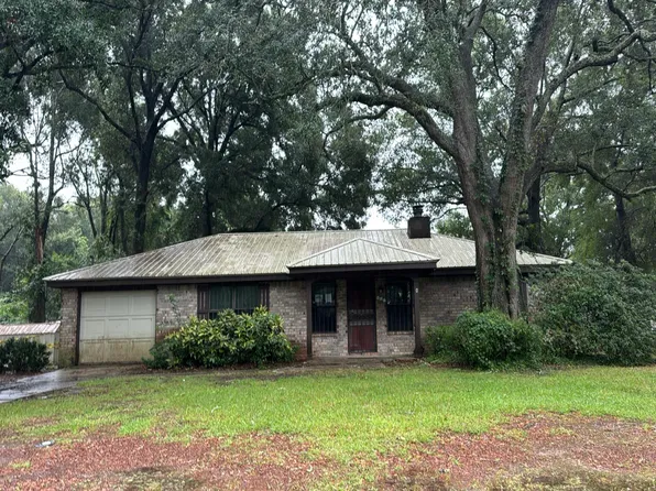 921 Candlestick Dr, Pensacola, FL 32514