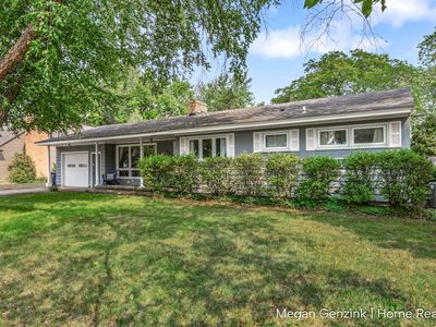 401 Fairhill Ct, Holland, MI, 49423