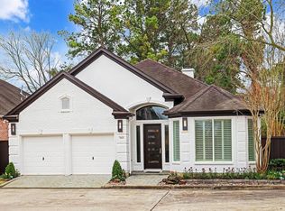 7515 Woodridge Pl, Houston, TX 77055