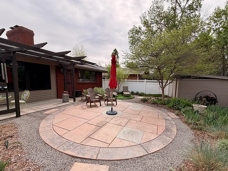 2225 Jewel St — Photo 11