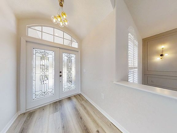 3rd image of 6270 Aventura Dr