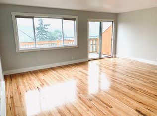 3627 13th Ave W #1, Seattle, WA 98119