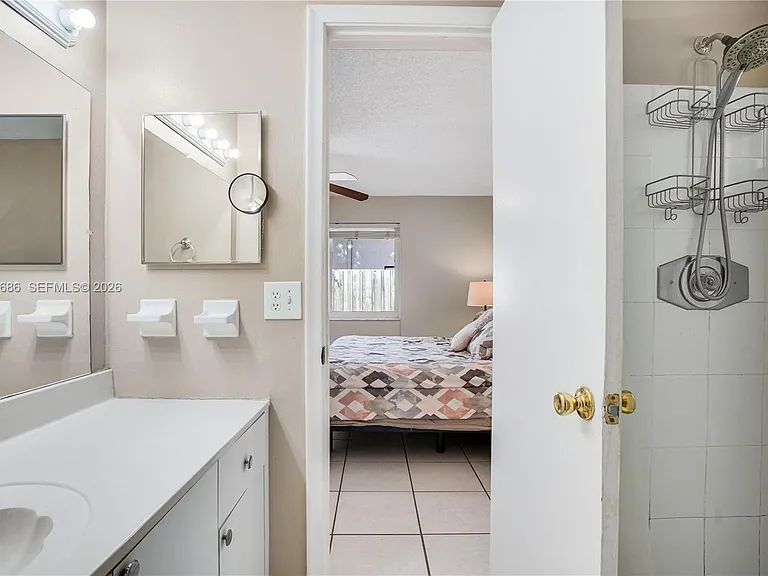9330 SW 165th St — Photo 14