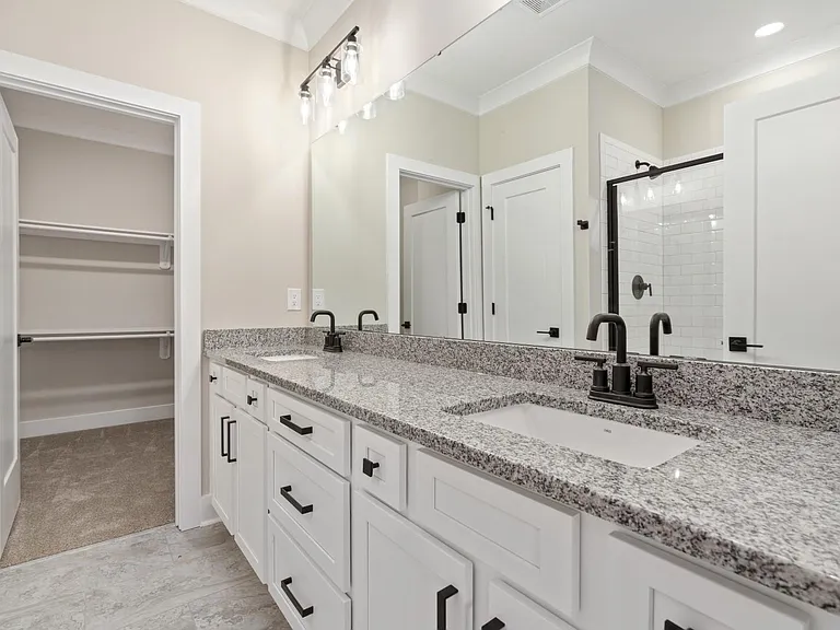 6104 Fox Rd — Photo 21