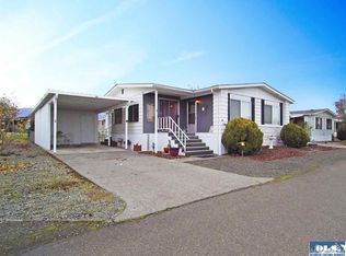 33 Juniper Mobile Est, Sequim, WA 98382