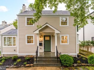 1243 N Taylor St, Arlington, VA 22201