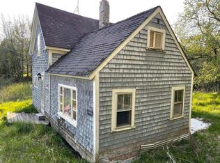 291 Line Rd, Dexter, ME 04930