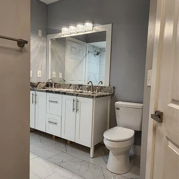 206 E South St #6034 — Photo 9