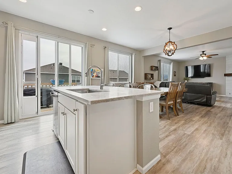 5233 Makalu Dr — Photo 11