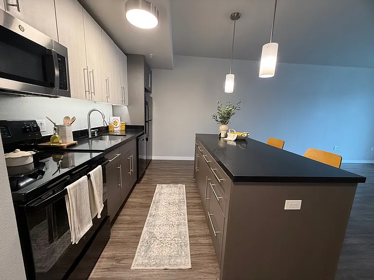 Park Place Apartments — Photo 35