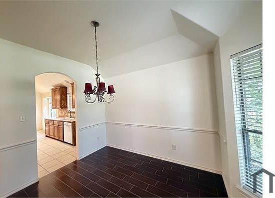 5th image of 236 Flatwood Dr