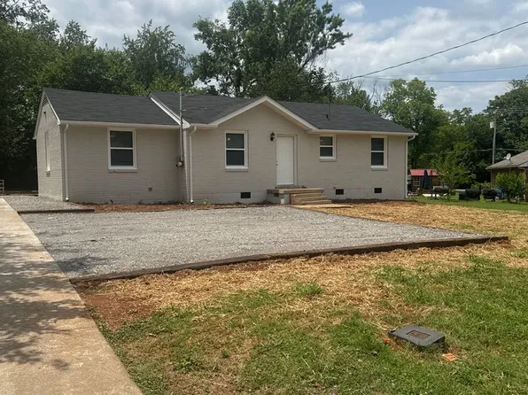 806 Brookfield Dr, Murfreesboro, TN 37130