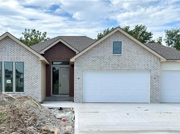 9004 N Everton Ave, Kansas City, MO 64153