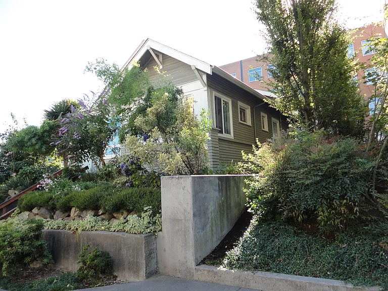 4307 11th Ave NE #11 — Photo 11