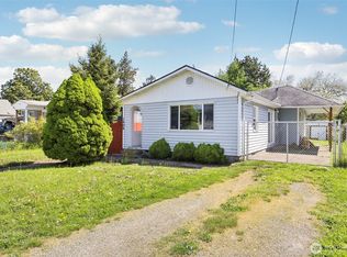 1404 S 8th Ave, Kelso, WA 98626