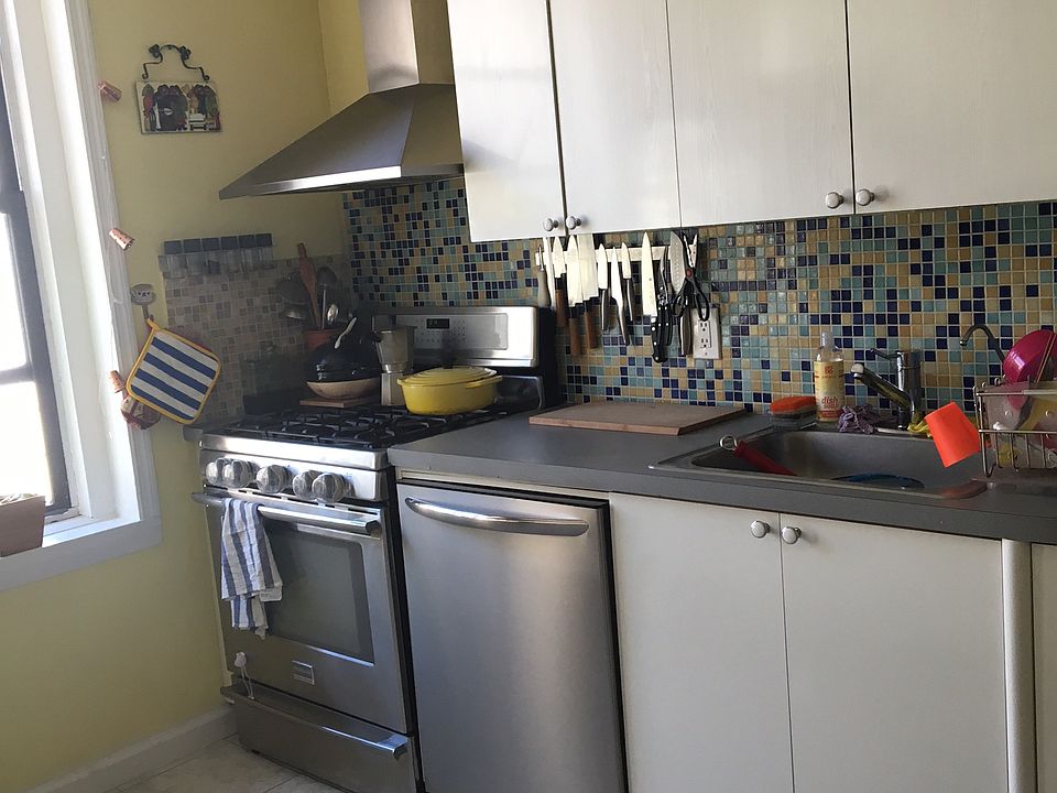 1st image of 3045 Ocean Pkwy APT 4D