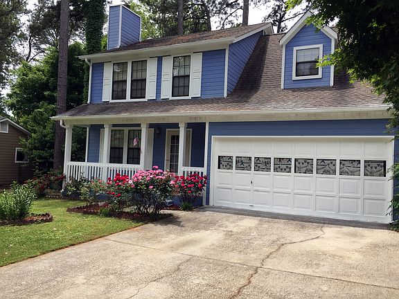 3rd image of 2669 Porter Dr