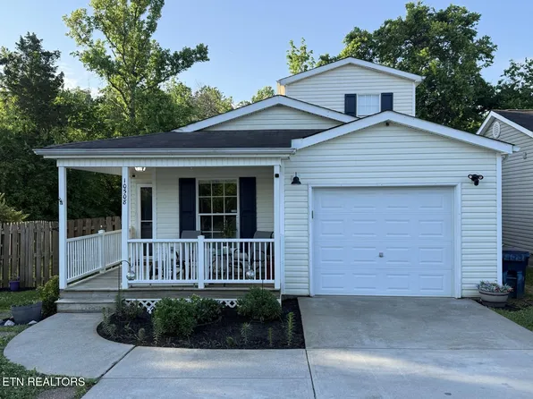 10508 Lone Star Way, Knoxville, TN 37932
