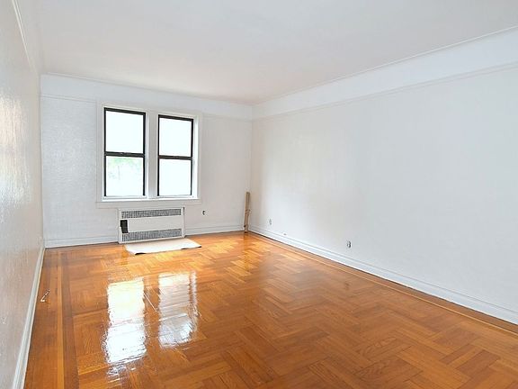 4th image of 35-05 87th St #1G