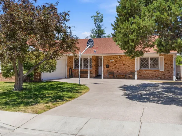 7107 Seminole Rd NE, Albuquerque, NM 87110