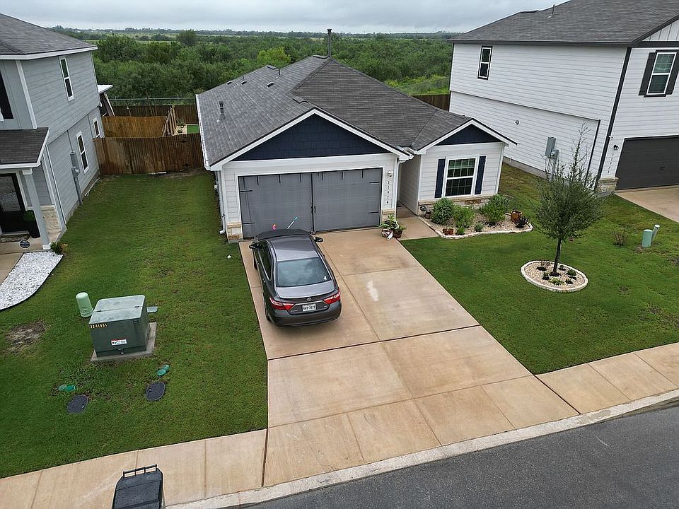 1st image of 11974 Luckey Villa