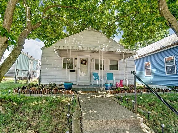 2nd image of 819 Buckeye St