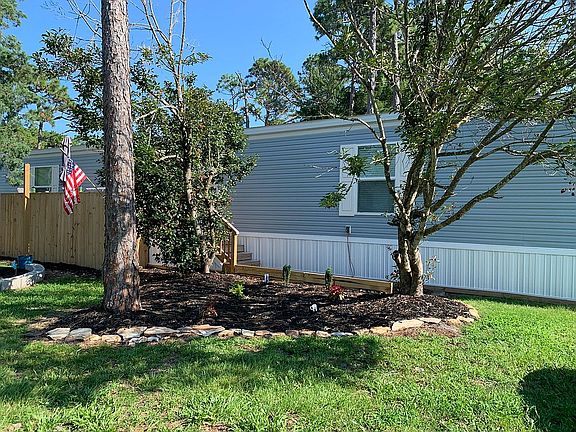 4th image of 214 Redwood Dr