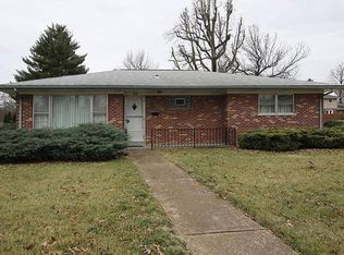 400 Springdale Dr, Belleville, IL