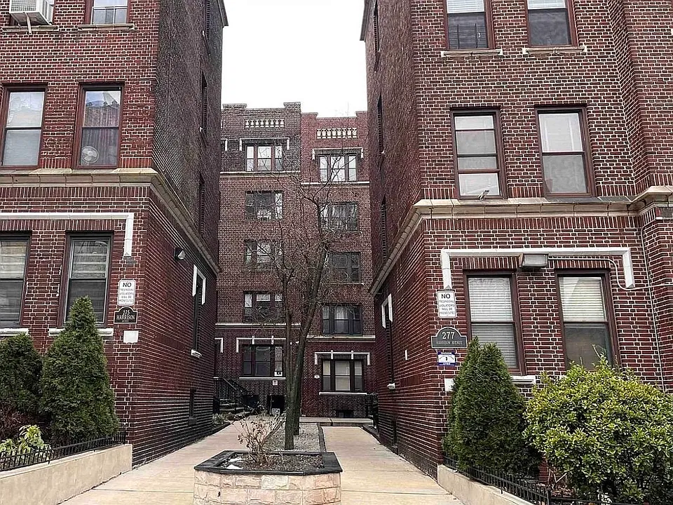 277 Harrison Ave #B6