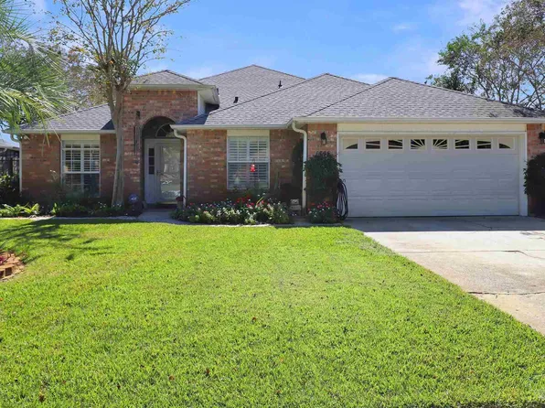 1706 Turkey Oak Dr, Navarre, FL 32566