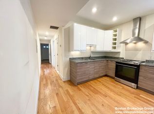 31 Edison Grn, Dorchester, MA 02125