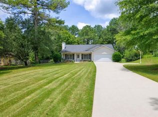 1447 Millstone Ct, Bethlehem, GA 30620