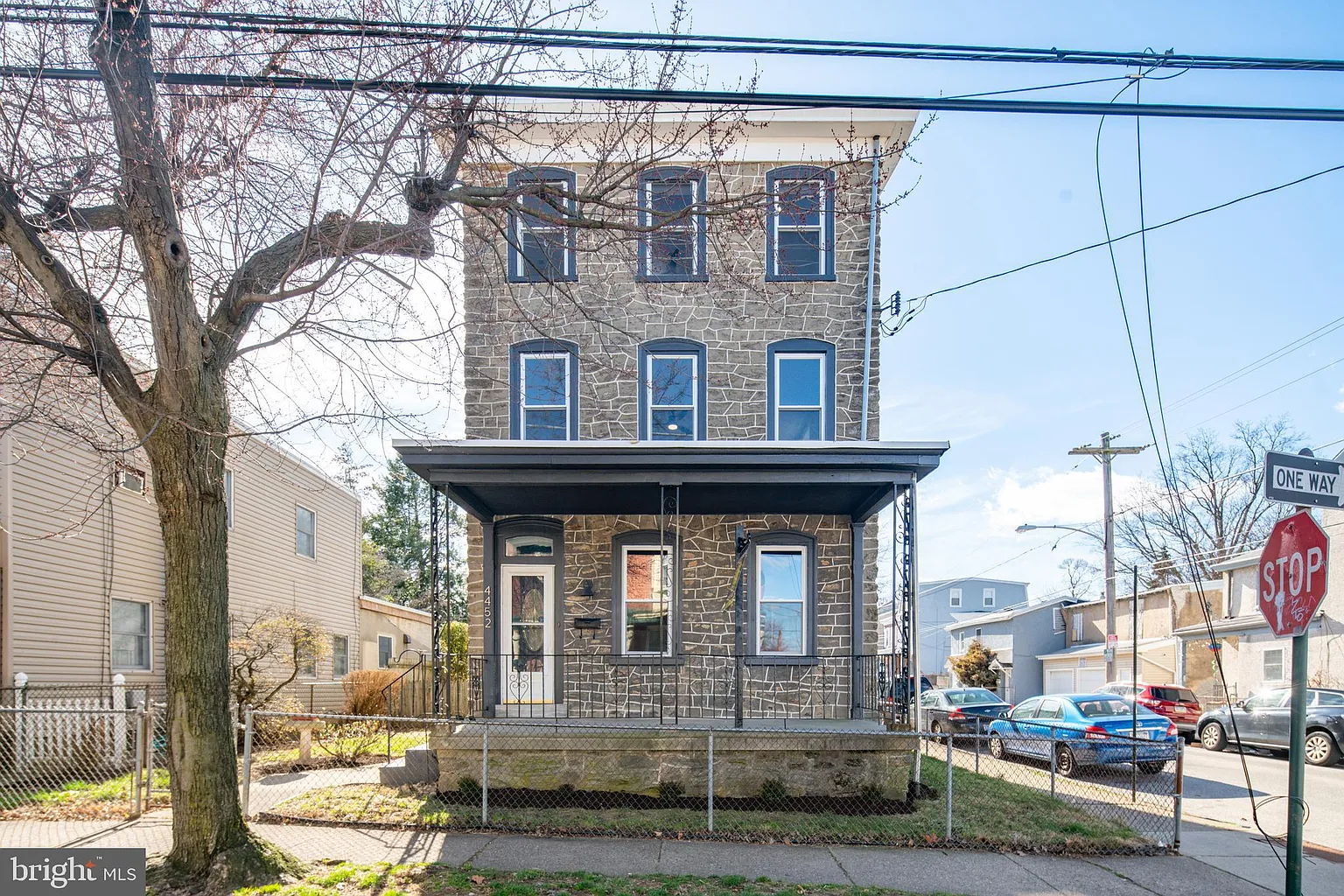4452 Mitchell St photo 1