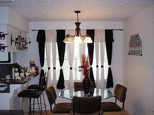 GREAT BREAKFAST ROOM!